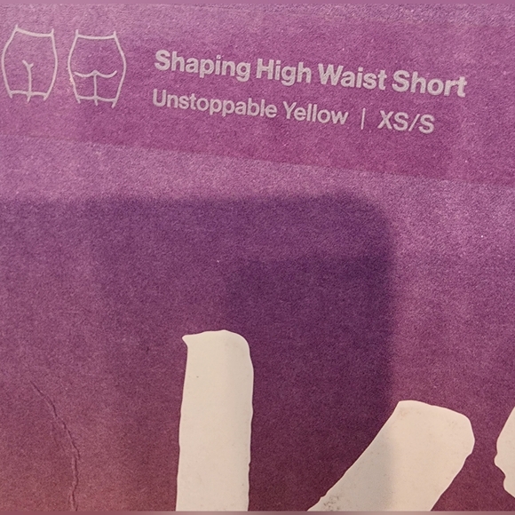 Yitty by Fabletics. Unstoppable Yellow. NWT. Size XS/S - Picture 4 of 4